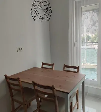 Appartement Barakokula à Omiš Extérieur photo