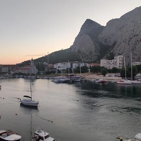 Appartement Barakokula à Omiš Extérieur photo