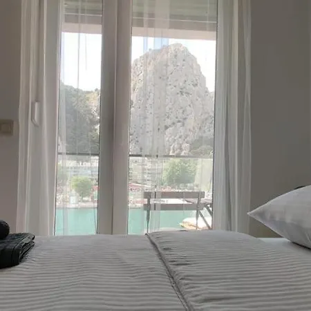 Appartement Barakokula à Omiš Extérieur photo